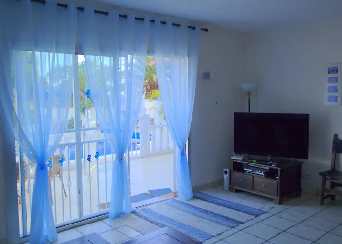 ヴィラ Sofia In *