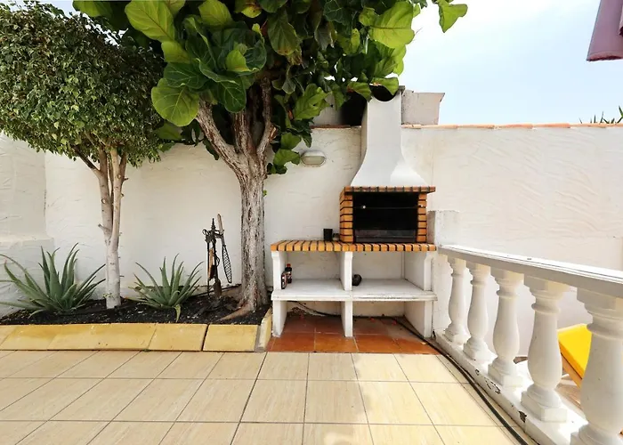 Sofia In Willa Callao Salvaje