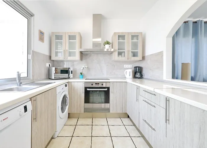 Sofia In Callao Salvaje